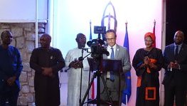 Retrouvez en images les 72 heures du Livre de Conakry à la Résidence de (...)